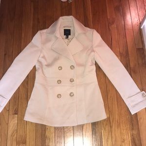 Beige Trenchcoat